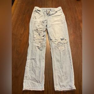 American Eagle, mom jeans, worn once, size 4